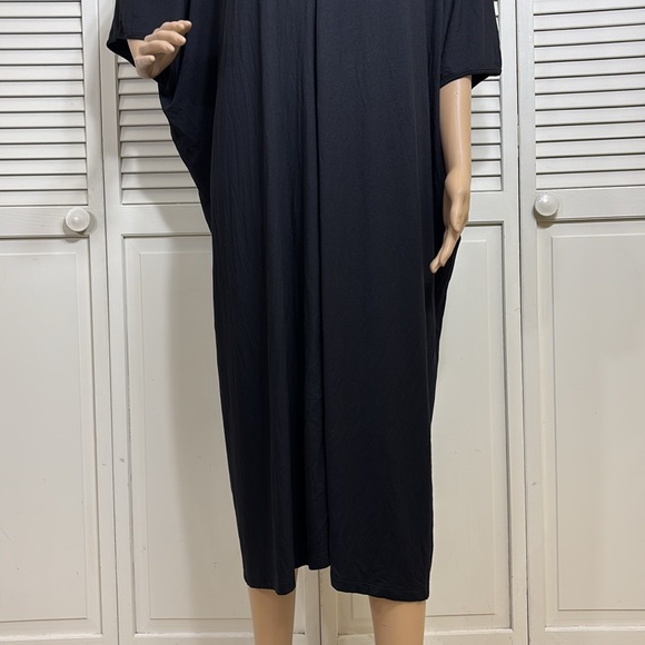 NWT Universal Standard Women's Plus Teresa Liquid Jersey V-Neck Dress Size 4X - Picture 7 of 15
